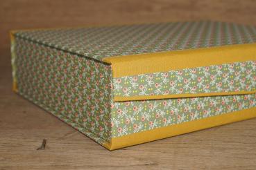Handmade box with stylized olives